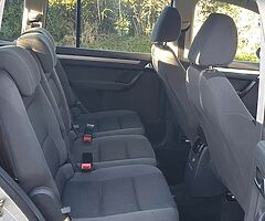 2011 VOLKSWAGEN TOURAN BLUEMOTION 1.6 DIESEL 6 SPEED MANUAL - Image 6/9
