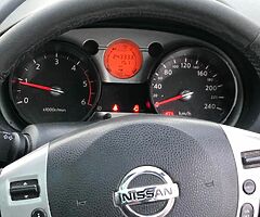 Nissan QASHQAI - Image 8/10