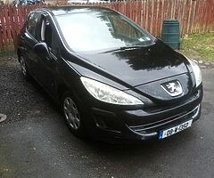 Peugeot 308 1,4 petrol 2008 parts only - Image 3/4
