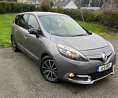 Renault Grand Scenic - Image 10/10