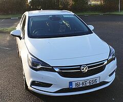 Vauxhall Astra 1.6 Turbo Elite 5DR 200PS S/S High Spec. Warranty 6 months