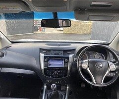 2018 Nissan Navara - Image 3/10
