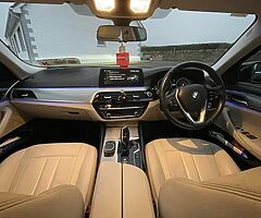 2018 BMW 530e SE - Image 6/8