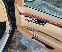 Mercedes  S class 2010 - Image 7/10