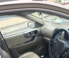 Hyundai Santa Fe - Image 4/5
