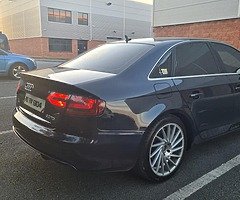 Audi a4 2010 - Image 3/7