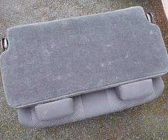 VW Caddy seats