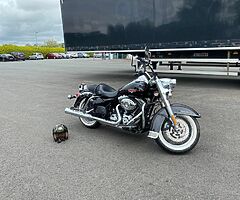 Harley Davidson Road King 2013 - Image 4/7
