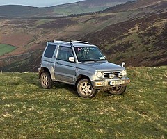 Pajero junior