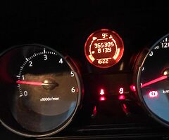 Nissan Qashqai +2 - Image 5/10