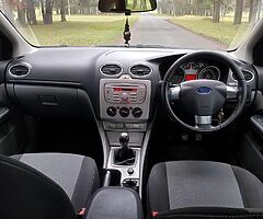 Ford Focus - Image 8/10