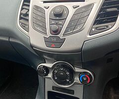 Ford Fiesta 1.25L 5dr - Image 6/10