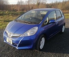 Low milage automatic Honda fit - Image 3/10