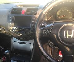 Honda Accord 2.2 diesel for parts only - Image 3/5