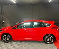 2018 Ford Focus - Image 9/9