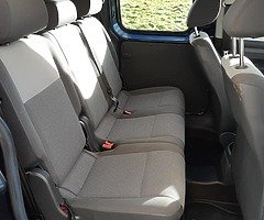 Volkswagen Caddy Maxi Kombi Van - Image 6/10