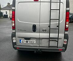 07 Nissan primastar