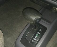 1995 Mitsubishi Pajero Junior Green - Image 4/9