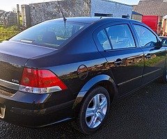 Immaculate 2010 Opel Astra Saloon, manual - Image 9/9