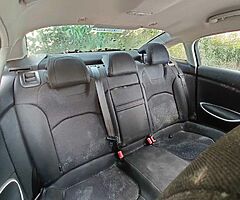 Citroen C5 from 2009 - Image 3/4
