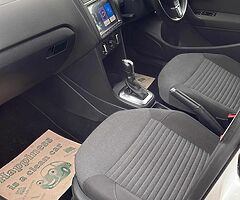 VOLKSWAGON POLO 2014 AUTOMATIC 1.2 TSI - Image 4/10
