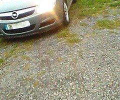 Opel Vectra for sale 1.6 petrol 2006 nctd till 5/08/22 and taxed till end of January 2022 - Image 5/10