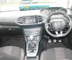 2017 Peugeot 308 gt - Image 7/10