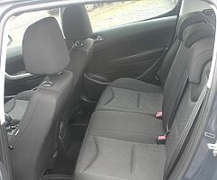 2011 Peugeot 308 - Image 7/10