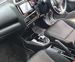 Honda  fit - Image 5/10