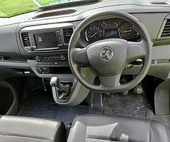 Opel vivaro LWB manual - Image 8/10