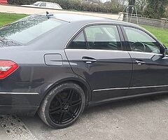 For sale Mercedes e200cdi long nct cheep tax