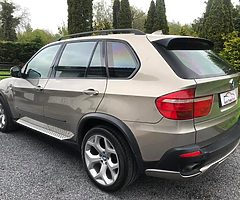 2007 BMW X5 Crew Cab