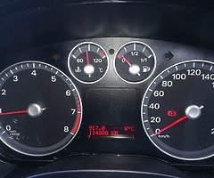 Ford C Max 1,6 Nct 01/20 TAX 05/19 Very low mil 116 km 60 mil - Image 4/10