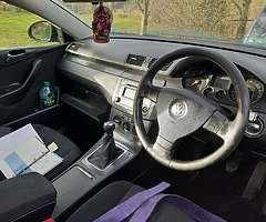 VW Passat For PARTS - Image 4/5