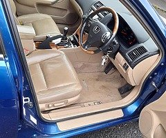Honda Accord 2.2 - Image 4/10
