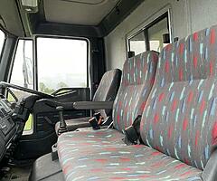 Iveco Truck - ideal for camper conversion - Image 9/9