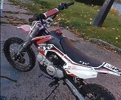 Cw 125