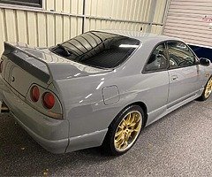 1995 Nissan Skyline - Image 7/10
