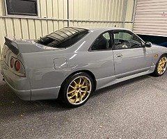 1995 Nissan Skyline - Image 8/10