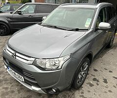 2014 Mitsubishi Outlander 2.2 DI-D GX3 4WD 148 BHP 7 SEATS