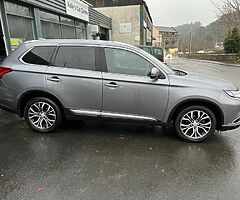 2018 Mitsubishi Outlander 2.2 150bhp 4WD 7 Seat - Image 3/10