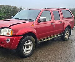 Nissan Navara 2003