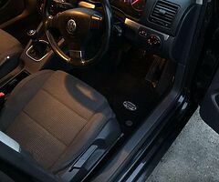 Mk5 2.0 comfort line Jetta. - Image 4/5
