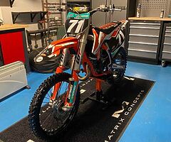 2020 KTM SX