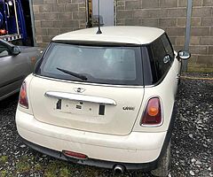Mini 1.4 petrol breaking only