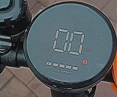 Electric scooter
