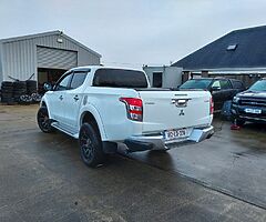2018 Mitsubishi L200 barbarian - Image 6/10