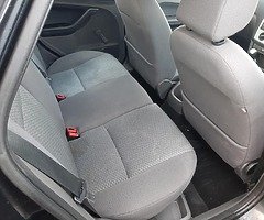 05 Ford Focus 1.4i - Image 4/6