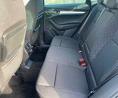 2018 Škoda Karoq - Image 8/10