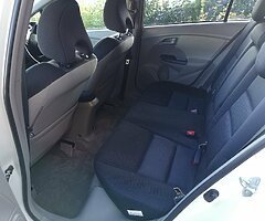 2010 Honda insight - Image 5/8